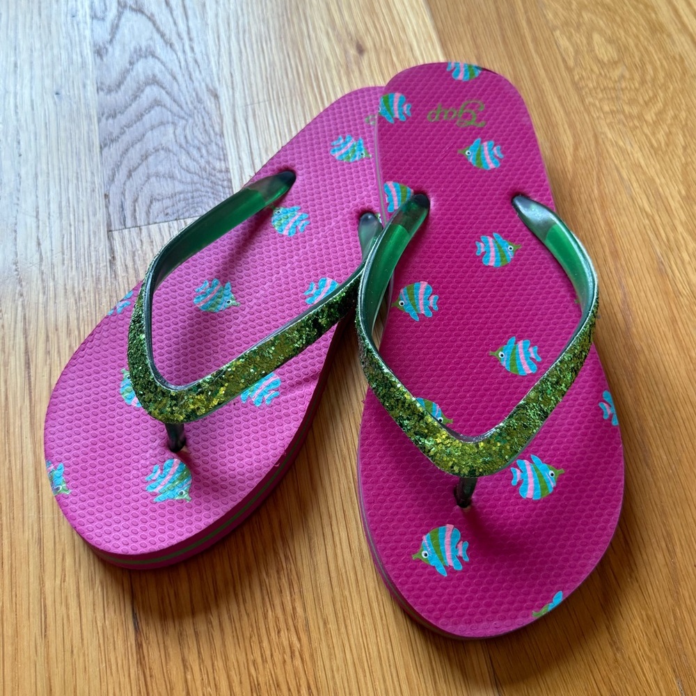 GAP Kids Fish Print Sparkle Pink Flip Flops Sandals
